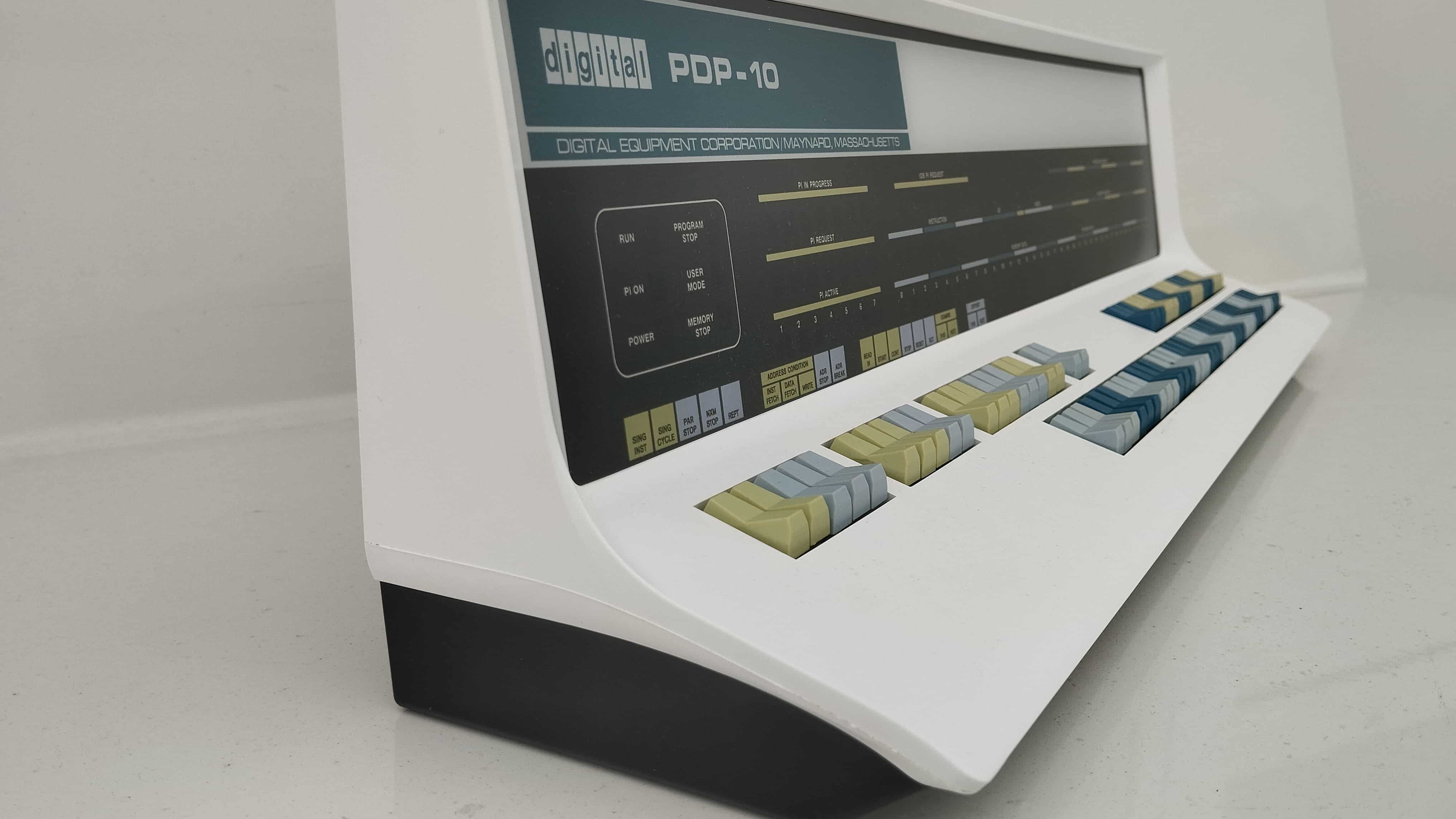 PiDP-10